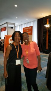 Ran into the one other blogger I personally knew: Rhonda Swan of soul-searching.com