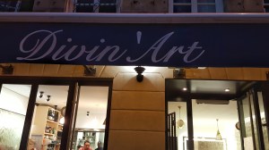 Divin Art exterior