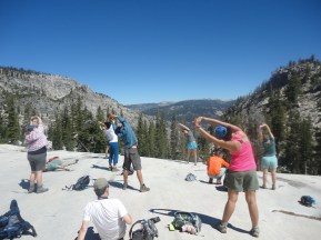 rei-yoga-by-the-ten-lakes-yosemite